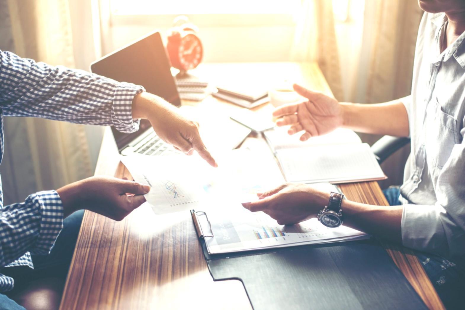 Professionelle Finanzanalyse und Fortschrittsmessung